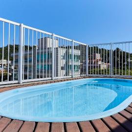 791 - Cobertura com piscina. 200m da PRAIA. BOMBINHAS - CENTRO