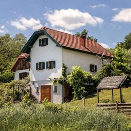 Kellerstöckl Postrumer Weinberg 49، فندق في Kulm im Burgenland