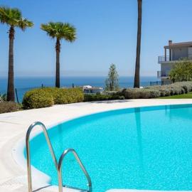 Sunny terrace with Jacuzzi by Costarentals- Ref 26