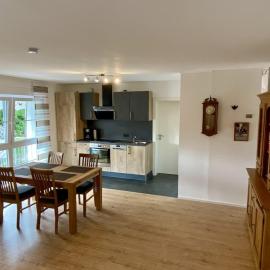 Ferienwohnung Brunnenblick, hotel en Hinzert-Pölert