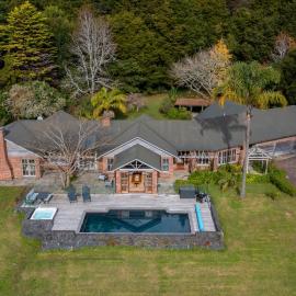 Matakana Country Lodge, hotel a Matakana