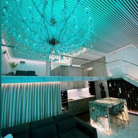 Luxury Queen V apartment with Jacuzzi