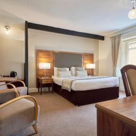 The Old Ginn House Inn, hotel in Great Clifton