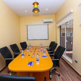 apartment 19, Hotel in Lekki