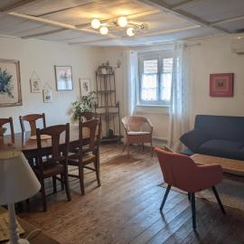Gîte de charme au coeur du vignoble alsacien, hotel i Bernardvillé
