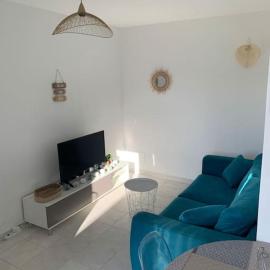 Appartement 35m2 climatisé a 10 min d’Ajaccio, hotell i Alata