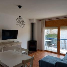 Pis Acollidor amb LLar de Foc, al Centre Camprodon: Camprodon'da bir otel