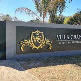 Villa Grande Luxury accommodation, хотел в Велком