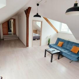 Apartmán pre 5 osôb, 2 spálne, Banská Bystrica Podlavice 24h self checkin
