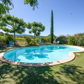 La Françonne Blanc - Gîte de charme en Provence, hotel in Mirabel-aux-Baronnies