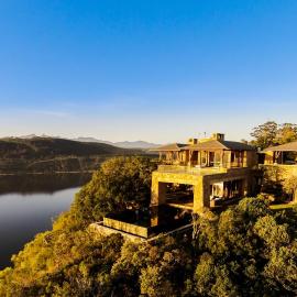 Cloud 9 Luxury Eco Villa, hotel in Sedgefield