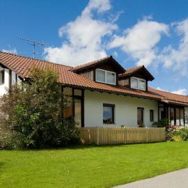 Ferienwohnungen Binder, hotel in Mauth