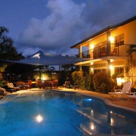 Mission Reef Resort، فندق في ميشن بيتش