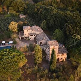 Casale Alessandri, hotel em Massa Martana