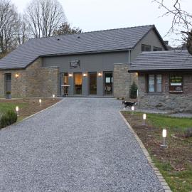 Les midis au vert - Les Loges - 11 personnes, khách sạn ở Stavelot