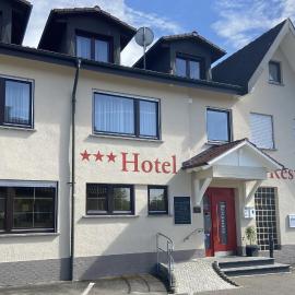 Landgasthaus Zollerstuben, hotel in Bermatingen