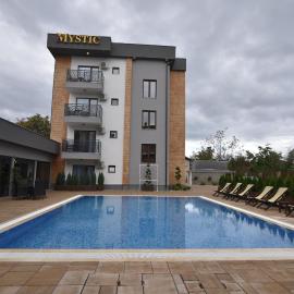 Villa Mystic
