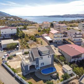 Holiday Home Golic by Interhome, Hotel in Karlobag