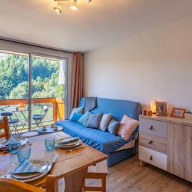 Apartment Soyouz Vanguard-95 by Interhome