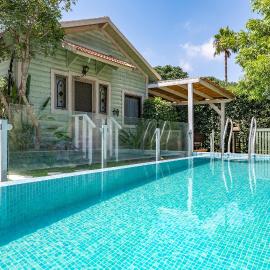 Bikta Baglil, hotel u gradu 'Shomera'