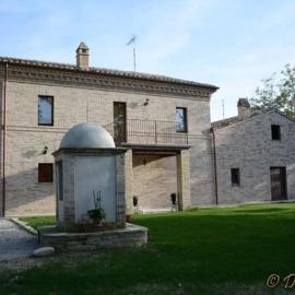 Monsampietro Morico में, होटल L' Antico Pozzo Country House