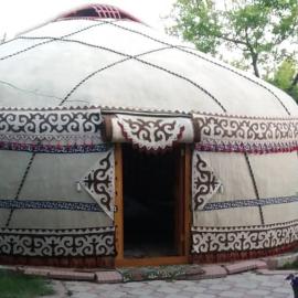 Guesthouse Kishimzhan, hotelli kohteessa Talas