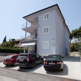 Apartments with parking space Rovinj - 3393