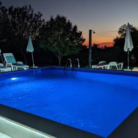 Apartman Aja: Kaštelir şehrinde bir otel