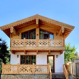 Chalet Bakuriani, viešbutis mieste Bakurianis