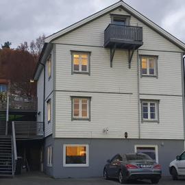 Åsveien Apartments., hotel v destinácii Harstad