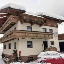 Wohlfarter, hotel u gradu Jercens