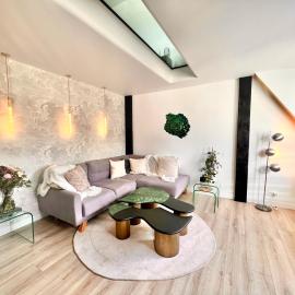 Duplex Design - in the heart of Fontainebleau's forest - Climber's dream - Few min walk from the most emblematic climbing spots of Fontainebleau - TroisPignons - Overlooking the park of a castle - Ideal Digital Nomad, business trip, Hotel in Noisy-sur-École