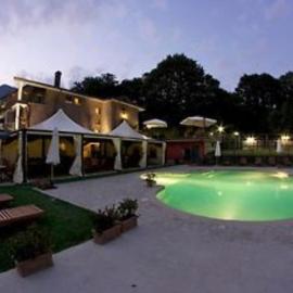 Country House, hotel a Mercogliano