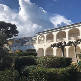 Coves Noves Nice apartment of 75 m2 10 minutes walk from the beach of Arenal d'en Castell โรงแรมในเอสเมร์คาดัล