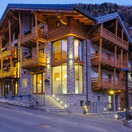 Hotel Aigle, hotel i Courmayeur