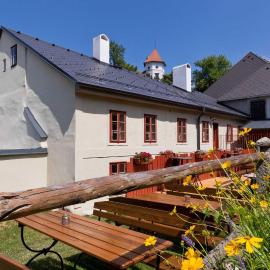 Měšťanský dům - kulturní památka Mlýnská 119, hotel in Jindřichŭv Hradec