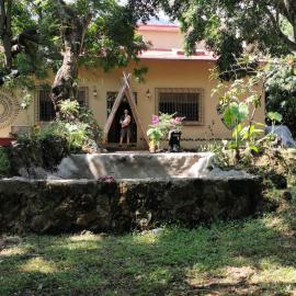 Hostal Tribu Malinalco, hotel u gradu Malinalko