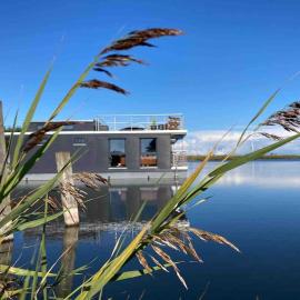 Hausboot Fritz im Wangermeer, hotel i Wangerland