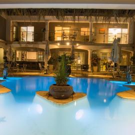 Club Cocomo: Hartbeespoort şehrinde bir otel