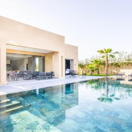 Villa California, sans vis à vis, piscine Chauffée, Spa,