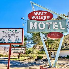 The Historic West Walker Motel, hotel em Walker