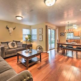 Near Skiing & Hiking: Inviting Retreat in Victor!