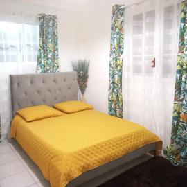 Charmant logement avec spa/petit-déjeuner inclus., hotel sa Pointe-Noire