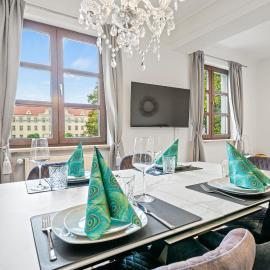 Residenz zu Montfort - Apartment Schlossblick, hotelli kohteessa Tettnang