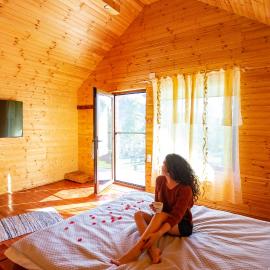Complex turistic Traisteni din Valea Doftanei, hotel a Podu lui Neag