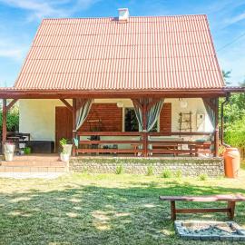 4 Bedroom Lovely Home In Zalewo
