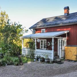 3 Bedroom Gorgeous Home In Tobyn, Hotel in Tobyn
