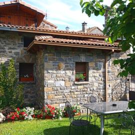 Casa La Tornagua, hotel v destinaci Biescas