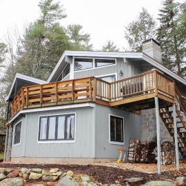 Tree Top Getaway، فندق في لا كونيا