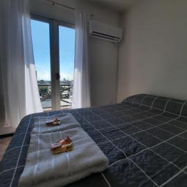 Departamento con COCHERA - Santa Fe, viešbutis mieste Santa Fė